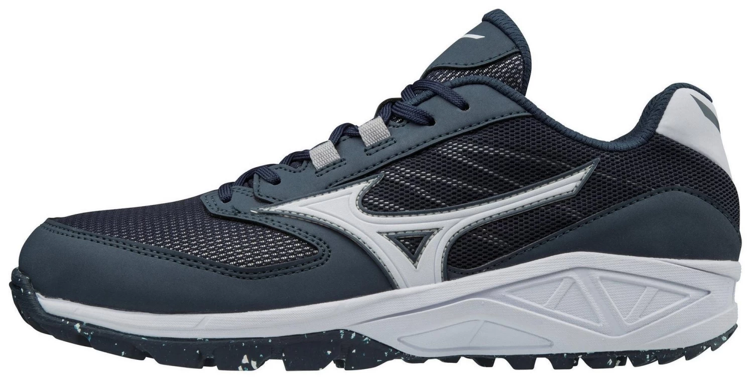 Mizuno Dominant All Surface Low Turf Shoe - Image 11