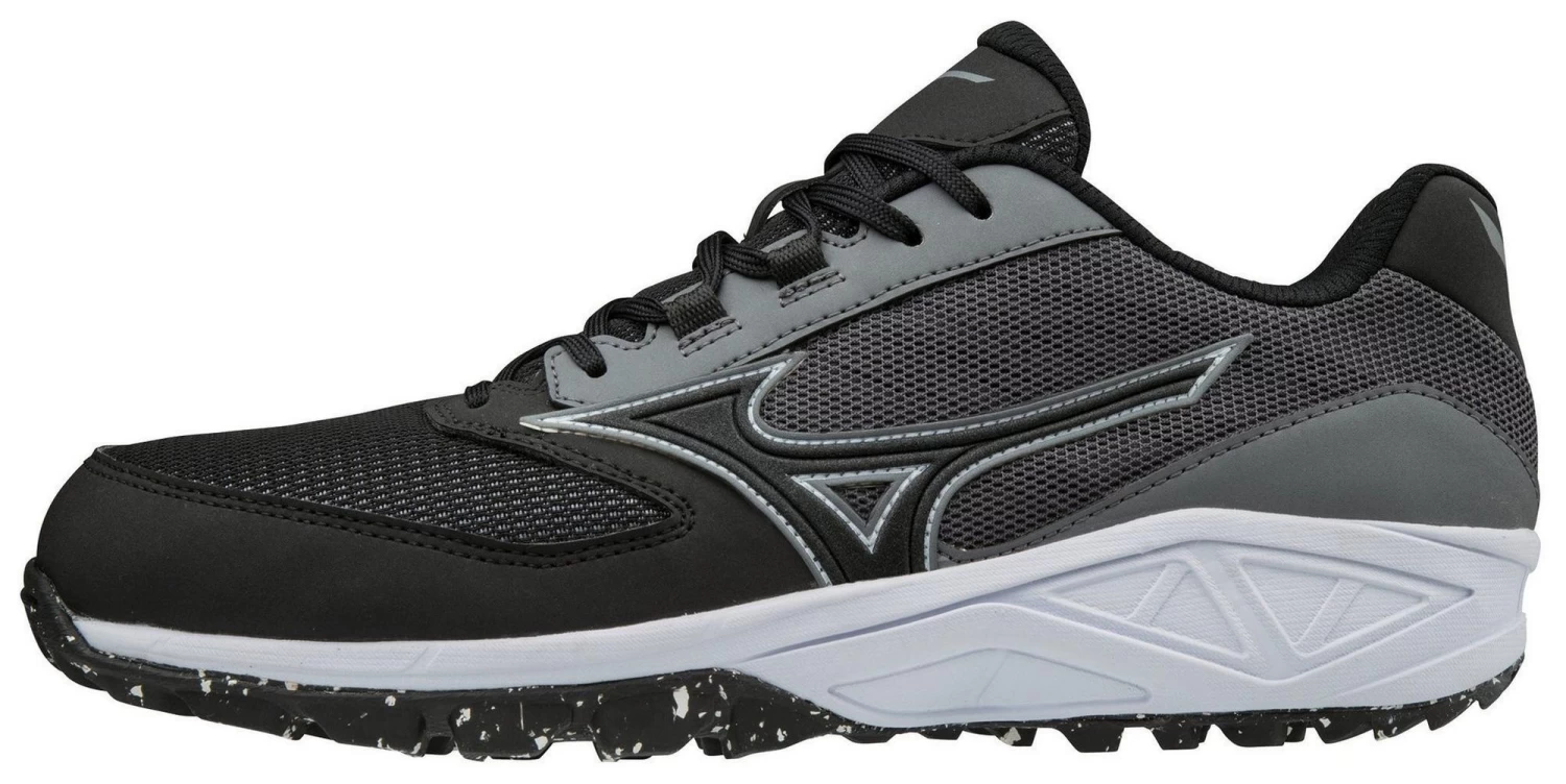 Mizuno Dominant All Surface Low Turf Shoe - Image 6